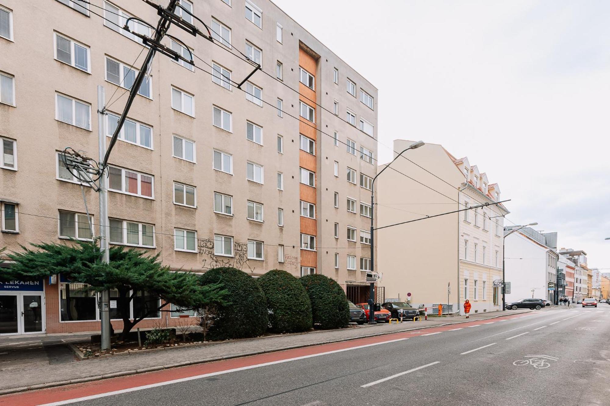 Skau 1 Old Town Family & Business Apartment Free Parking Bratislava Esterno foto